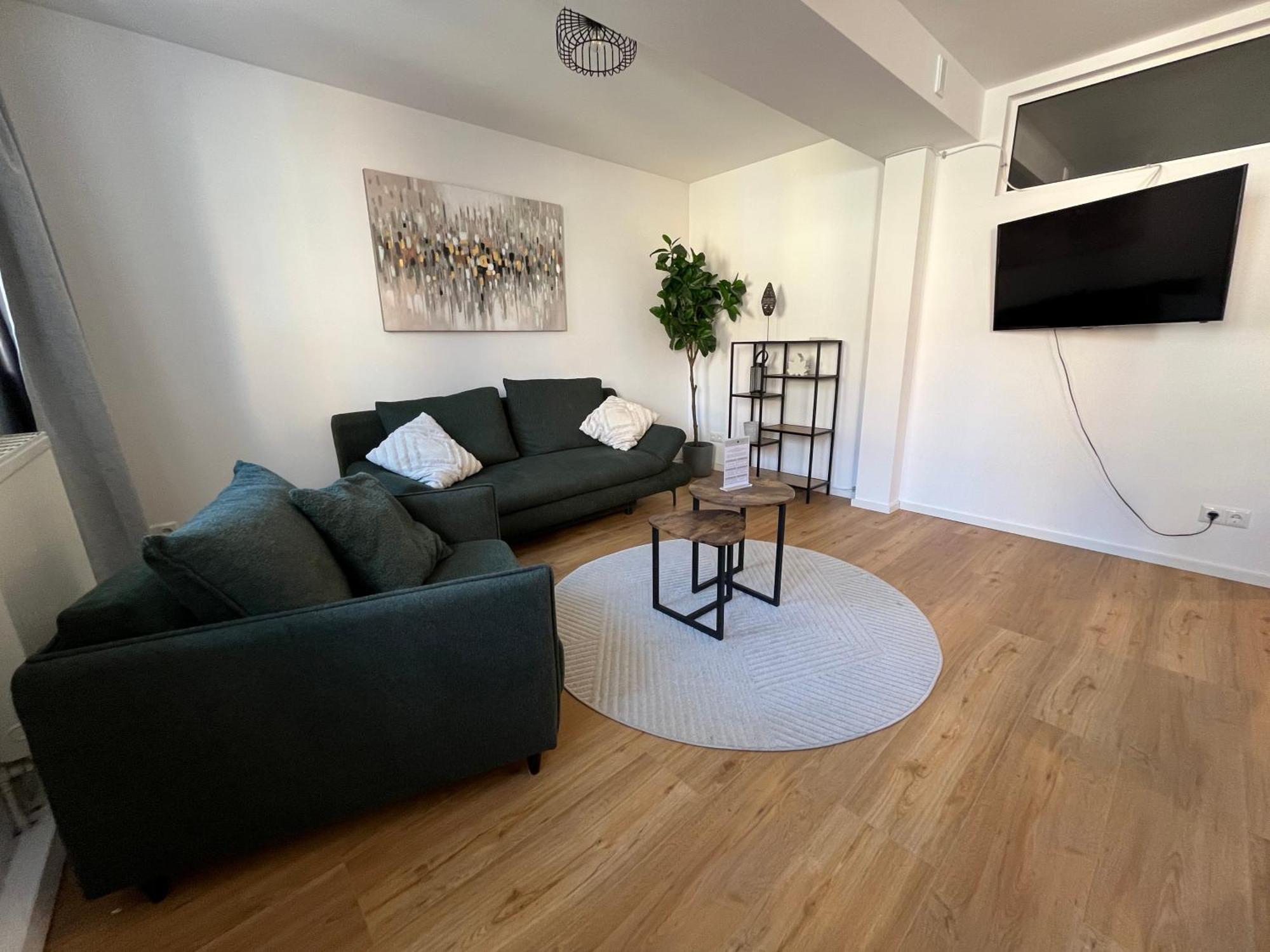 Traumhafte Business & Relax Wohnung Direkt Im Stadtkern Oettingens By Elation Homes Oettingen in Bayern Exterior foto